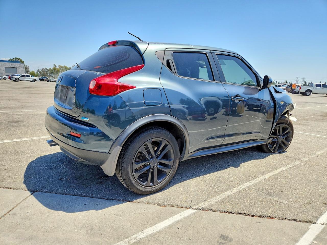 2012 NISSAN Juke