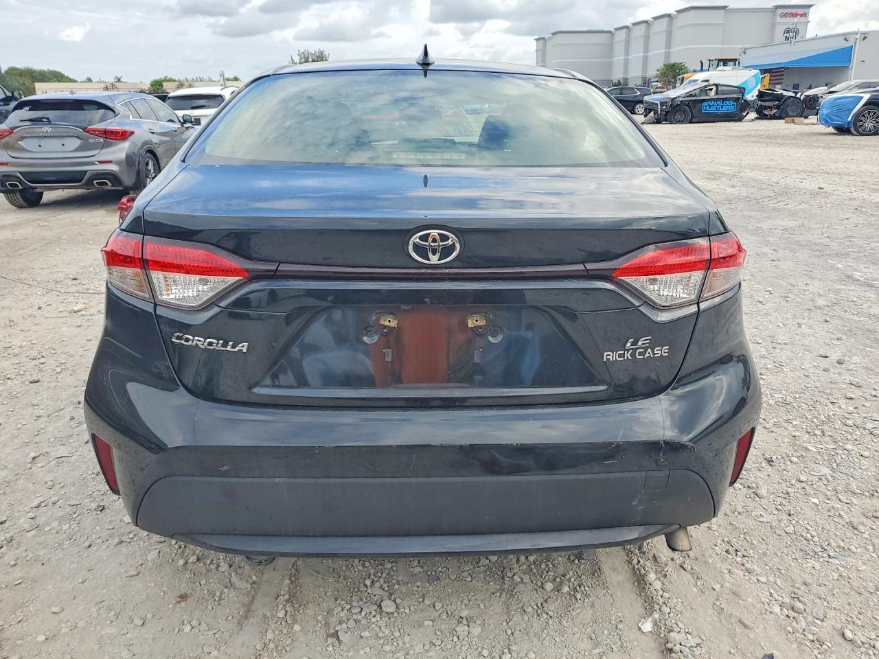 2021 TOYOTA COROLLA