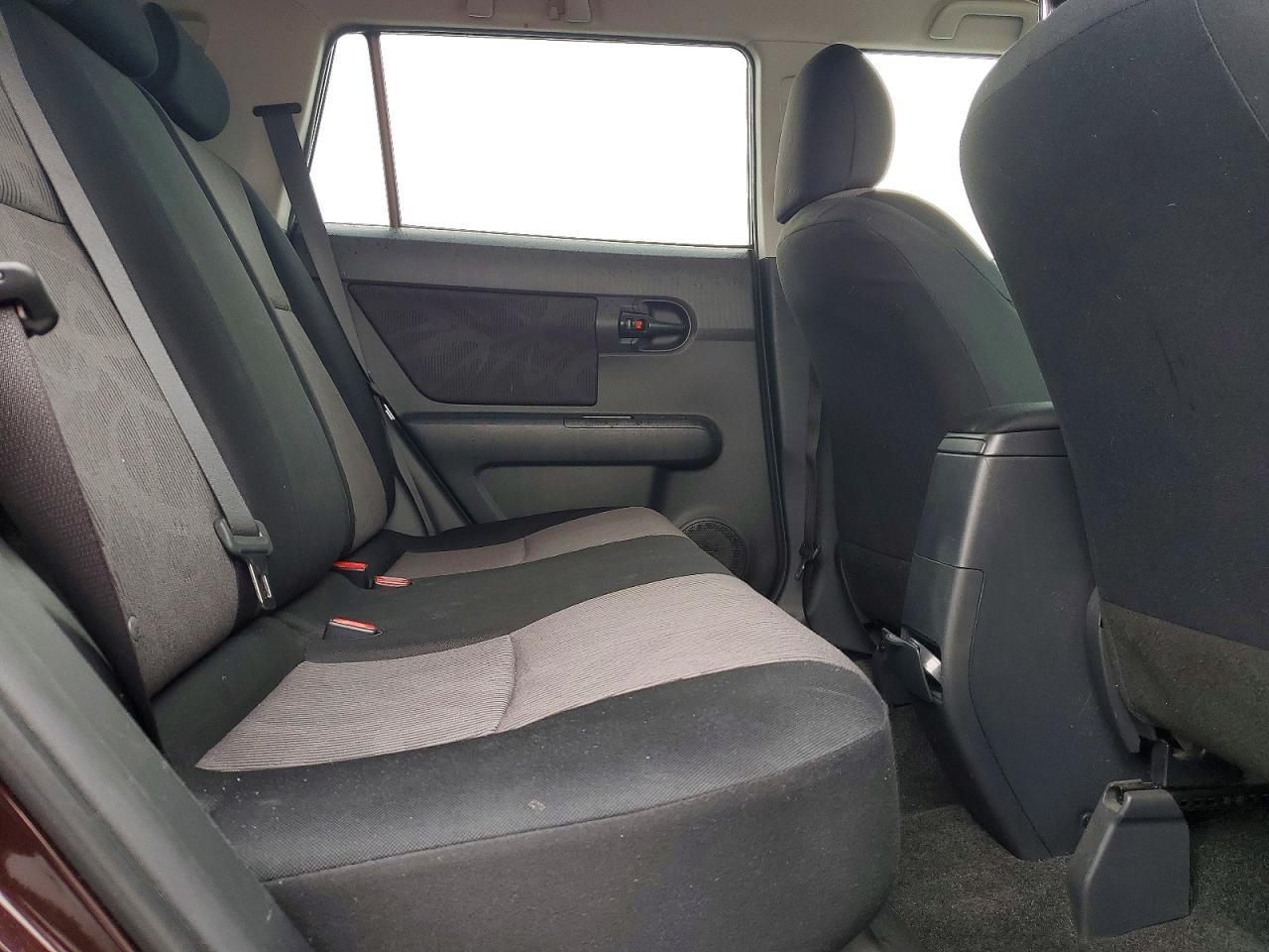 2013 SCION xB