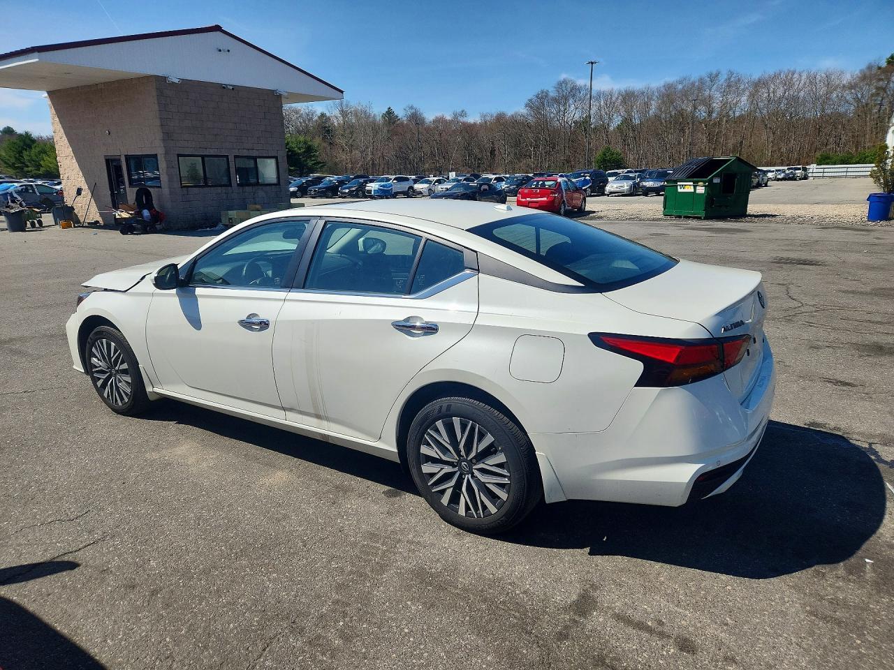 2024 NISSAN ALTIMA
