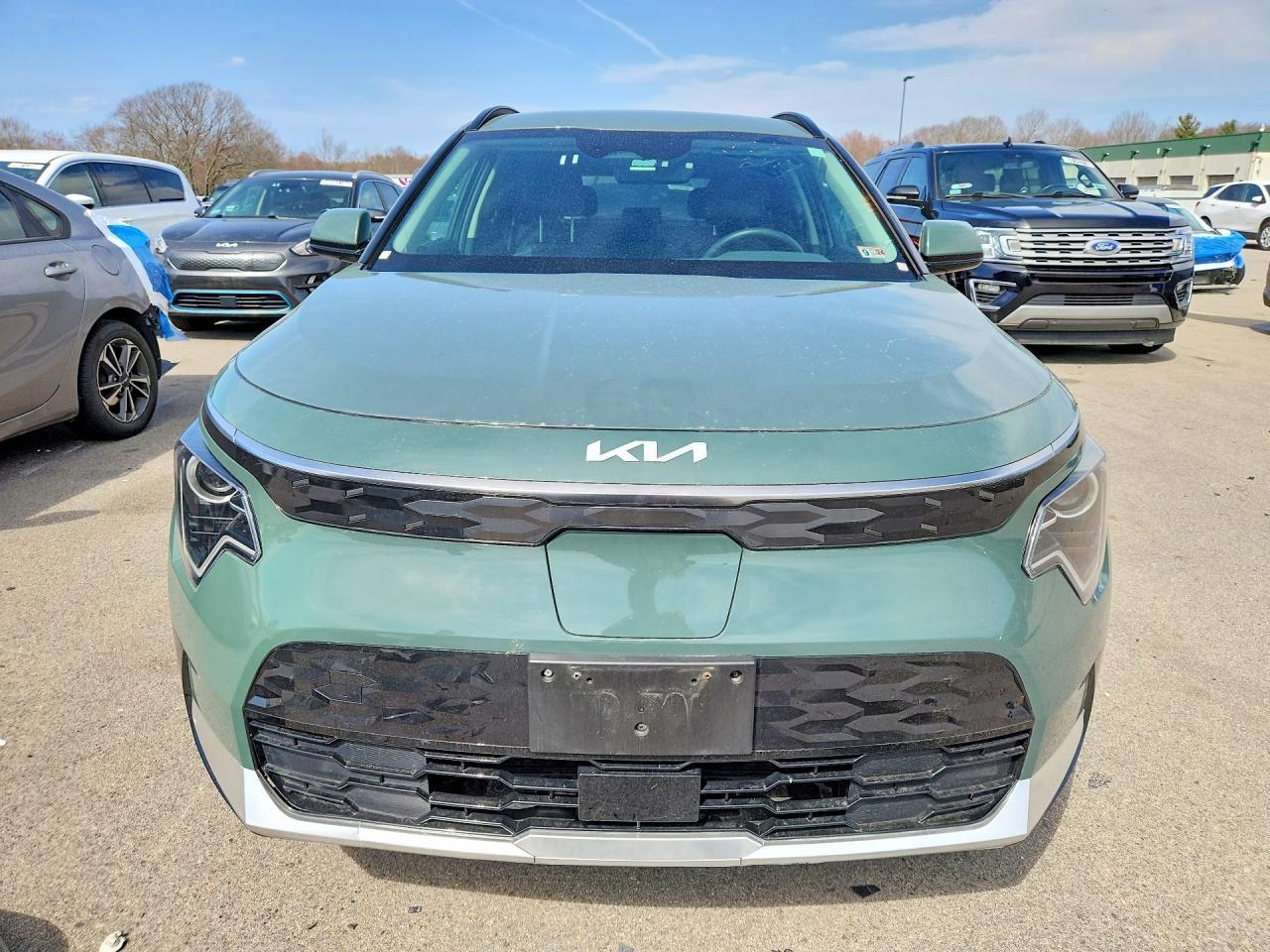 2023 KIA Niro