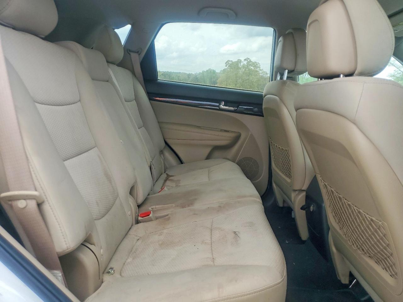 2011 KIA SORENTO