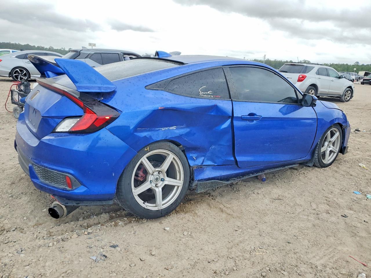 2016 HONDA CIVIC
