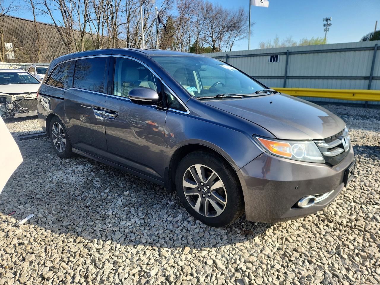 2014 HONDA ODYSSEY