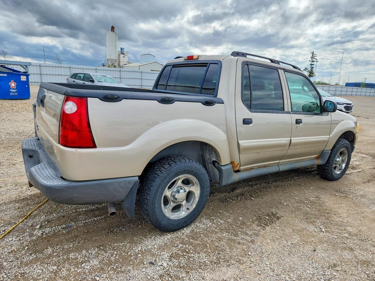 2004 FORD Explorer Sport Trac