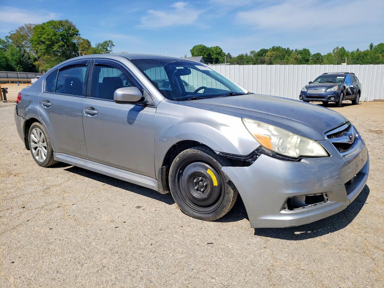 2011 SUBARU Legacy
