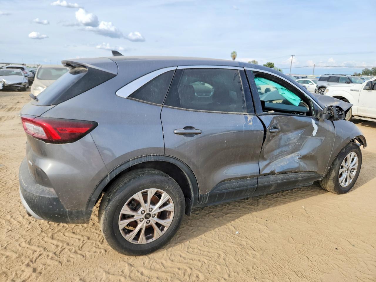 2023 FORD ESCAPE