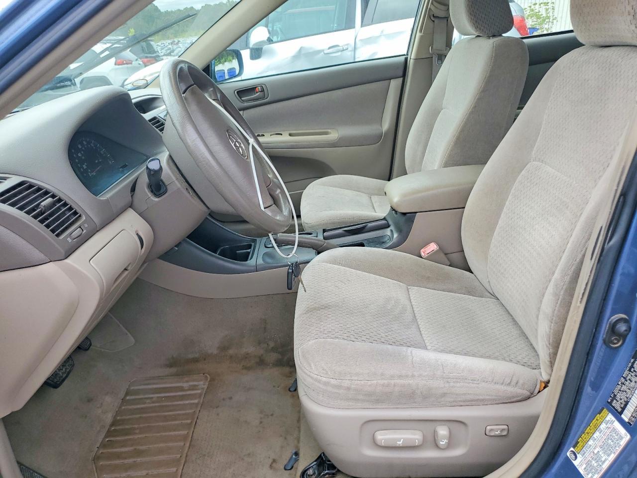 2004 TOYOTA CAMRY
