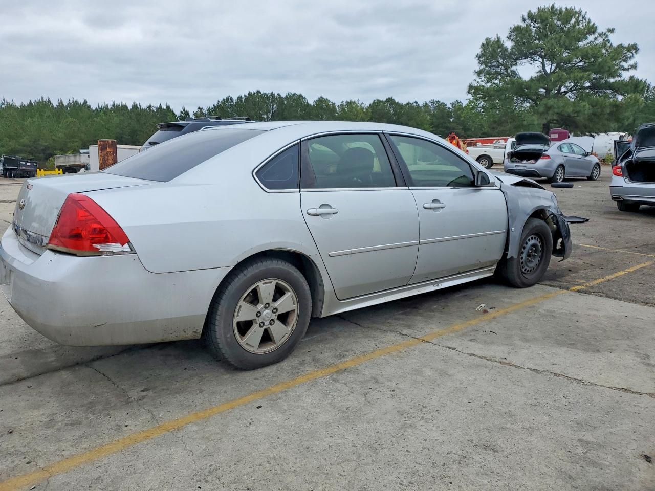 2010 CHEVROLET IMPALA