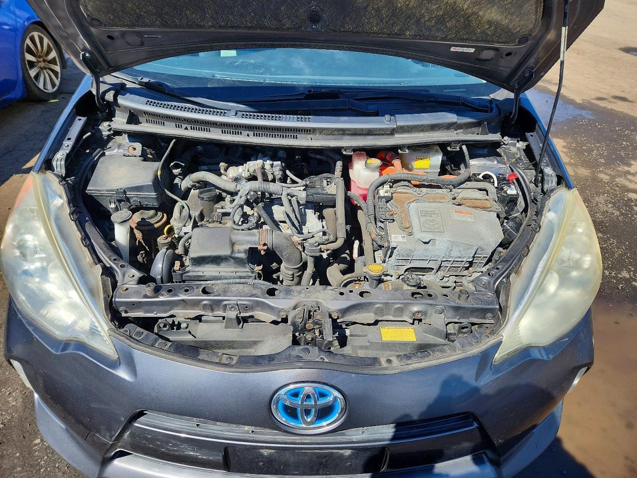 2013 TOYOTA Prius c