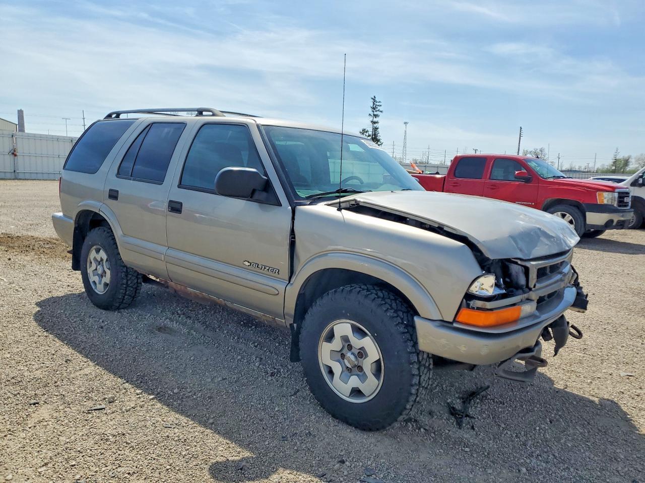 2004 CHEVROLET BLAZER