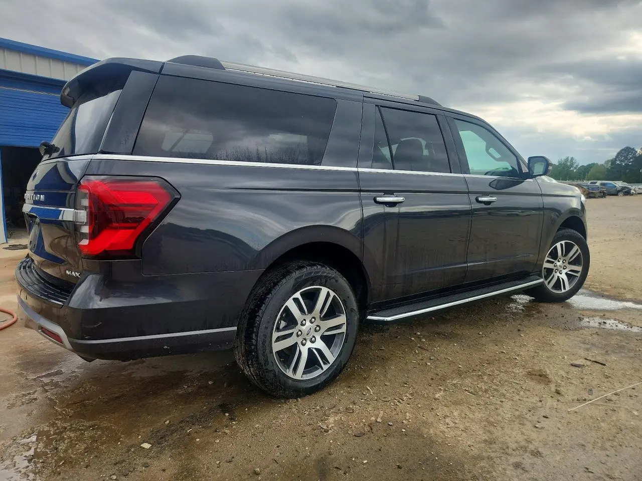 2023 FORD Expedition