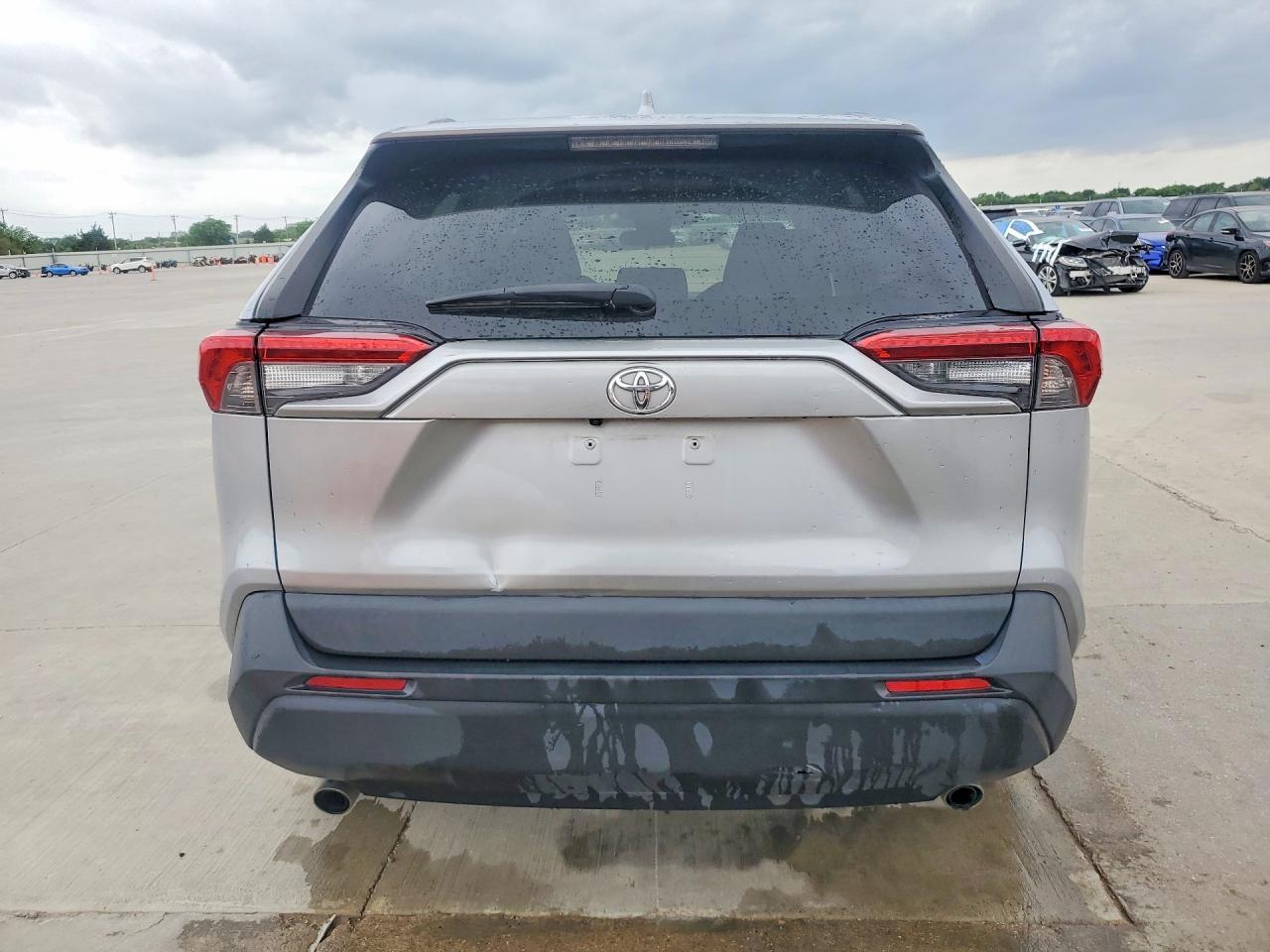 2021 TOYOTA RAV4