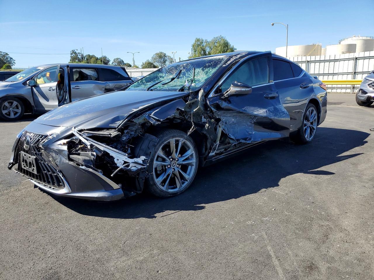2023 LEXUS ES 350
