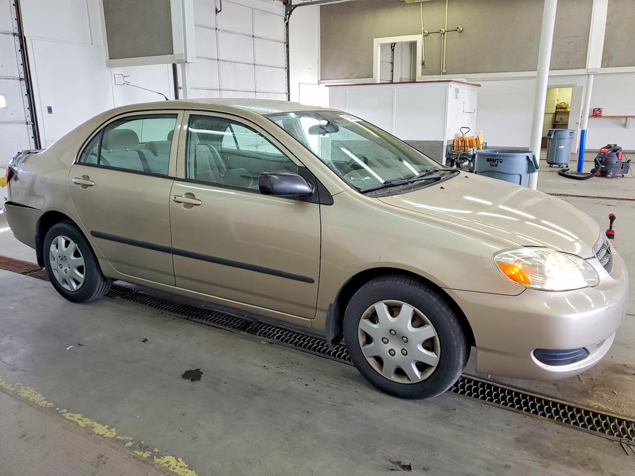 2005 TOYOTA COROLLA