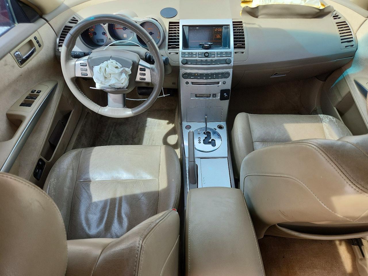 2005 NISSAN Maxima