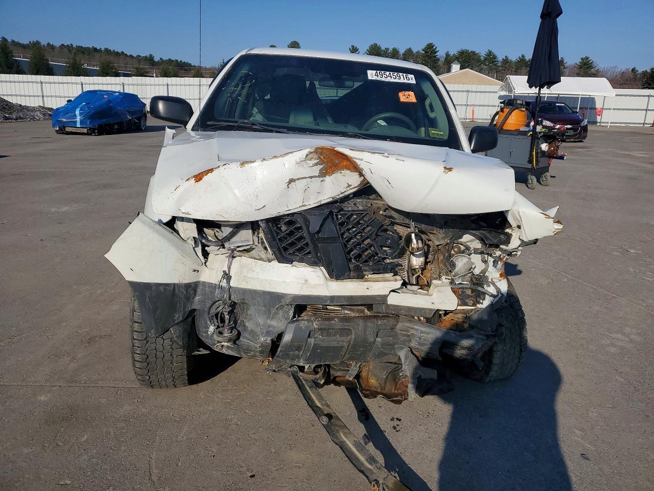 2014 NISSAN Frontier