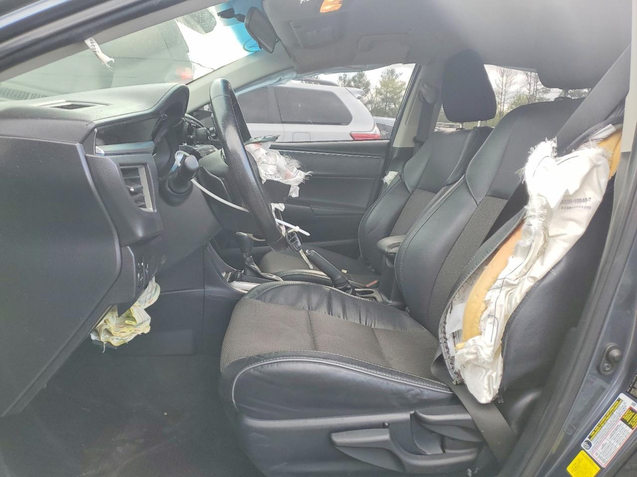 2015 TOYOTA COROLLA
