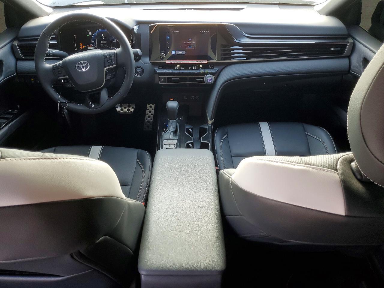 2026 TOYOTA CAMRY