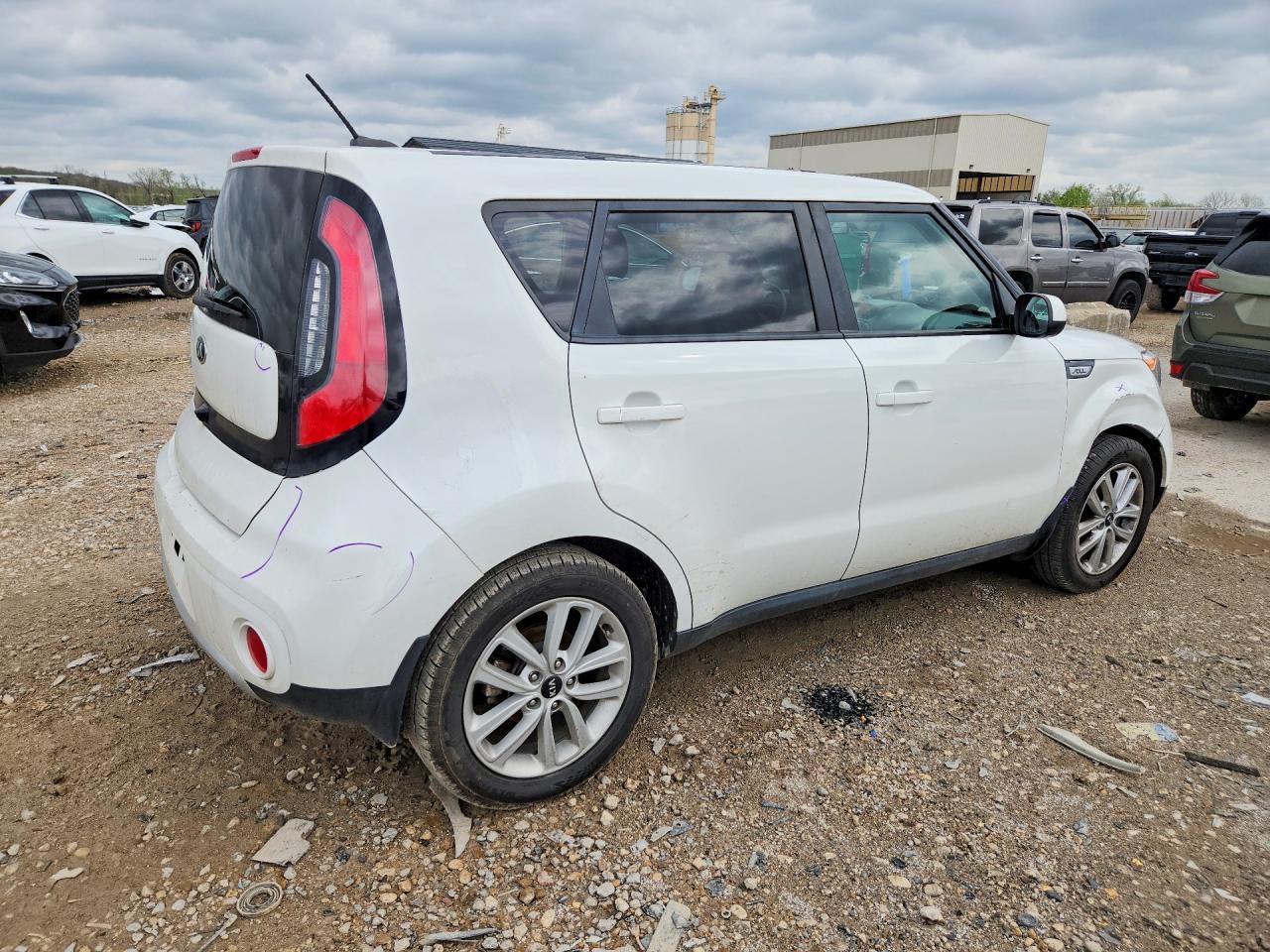 2017 KIA SOUL