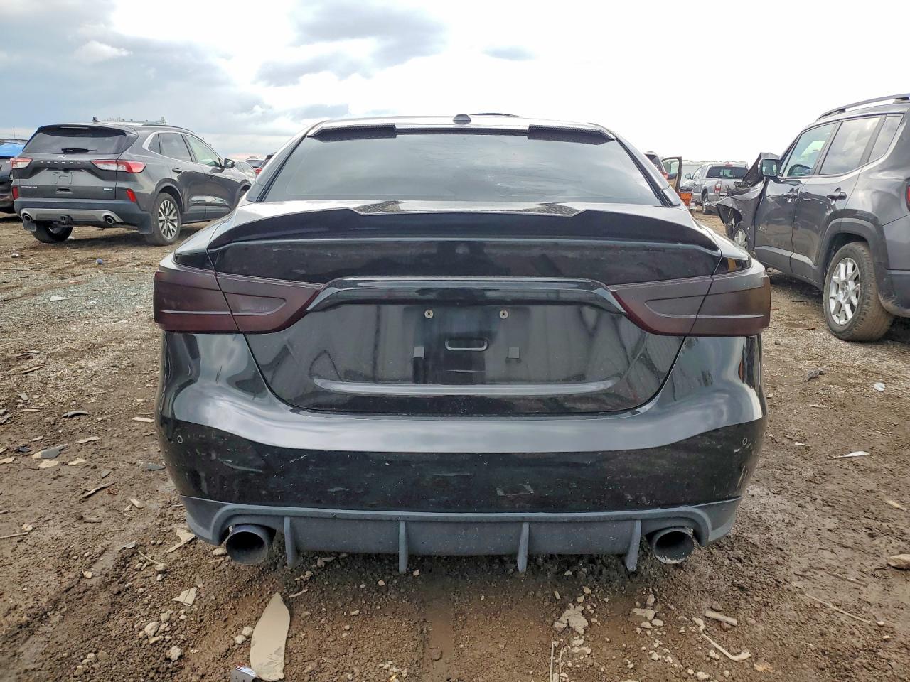2016 NISSAN Maxima