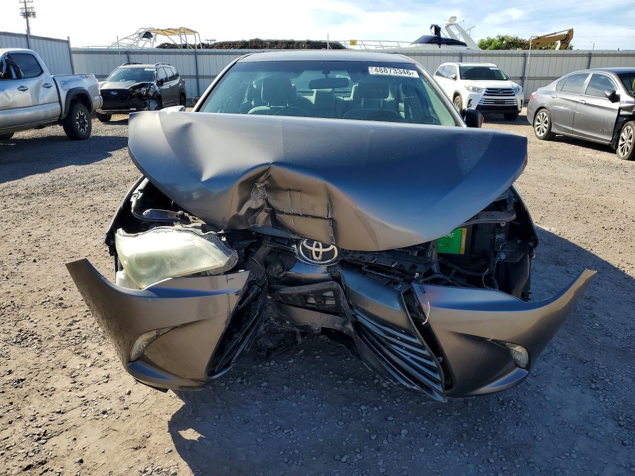 2016 TOYOTA CAMRY
