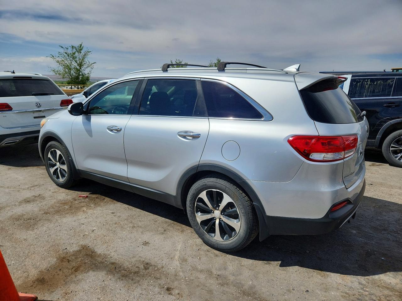 2016 KIA SORENTO