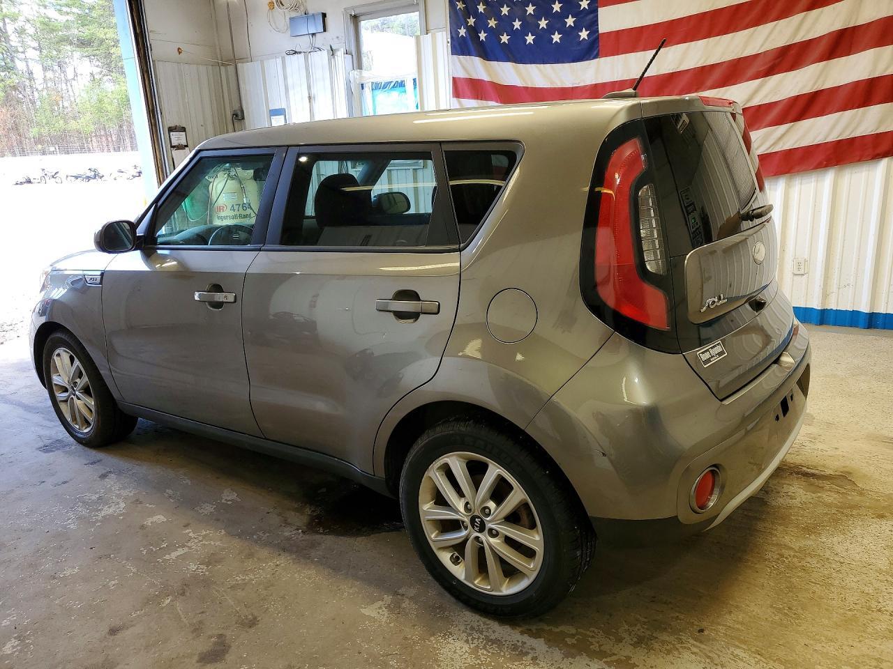 2019 KIA SOUL