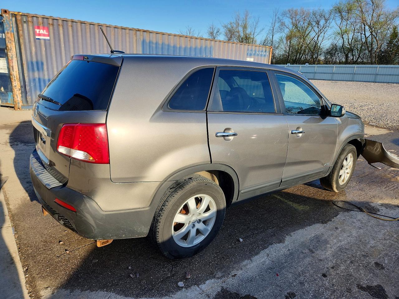 2013 KIA SORENTO