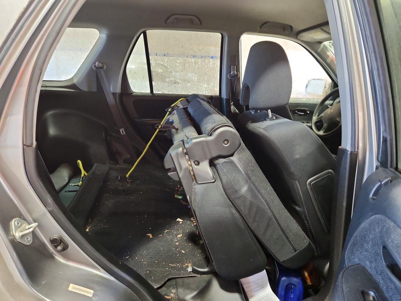 2005 HONDA CR-V