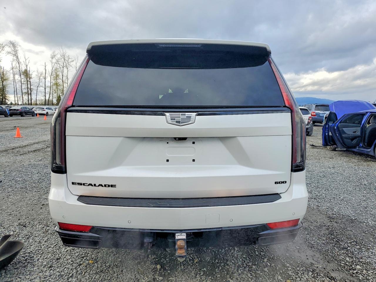 2021 CADILLAC Escalade ESV