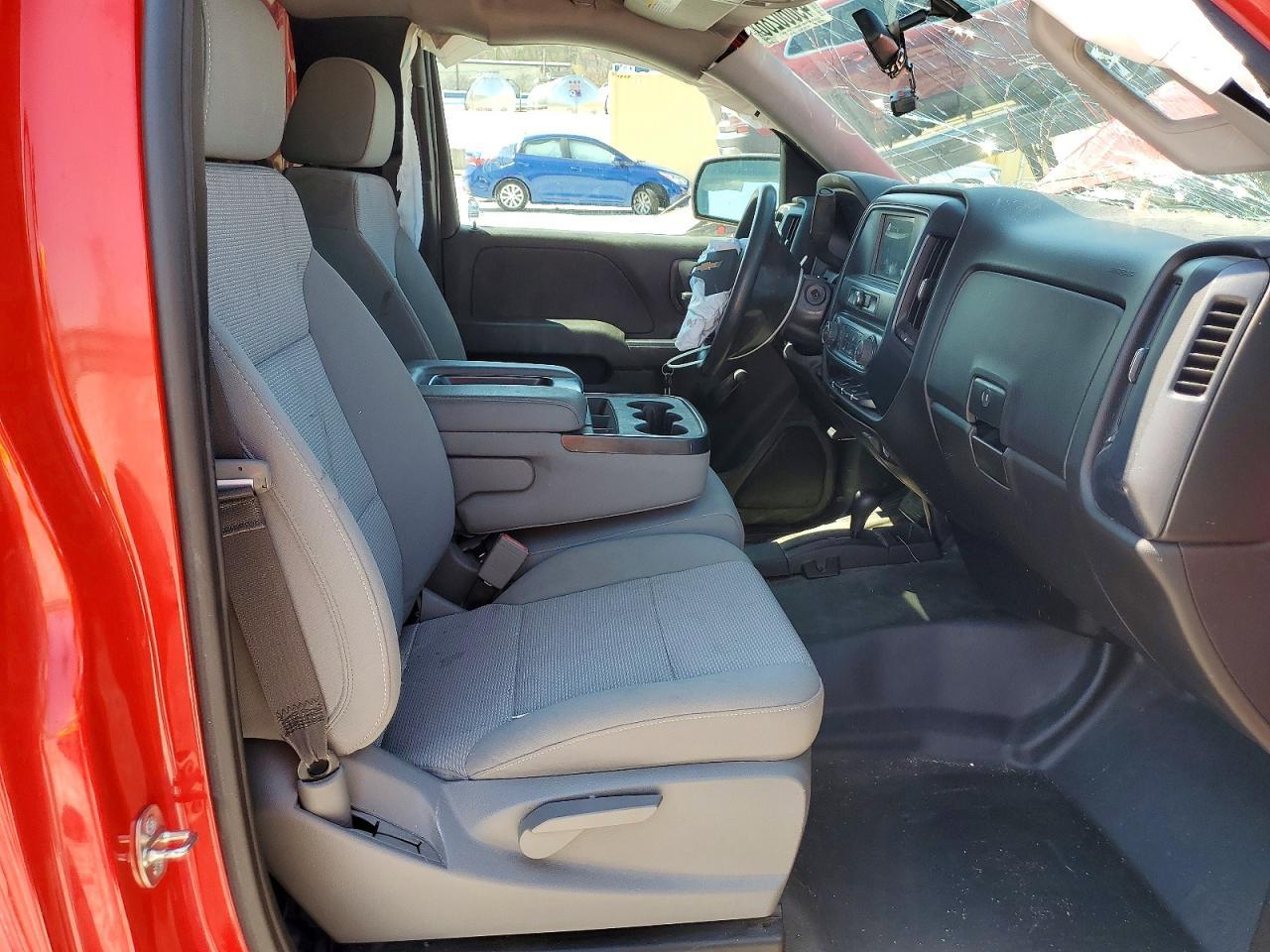 2018 CHEVROLET Silverado