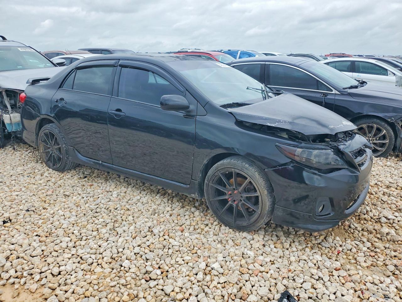 2011 TOYOTA COROLLA