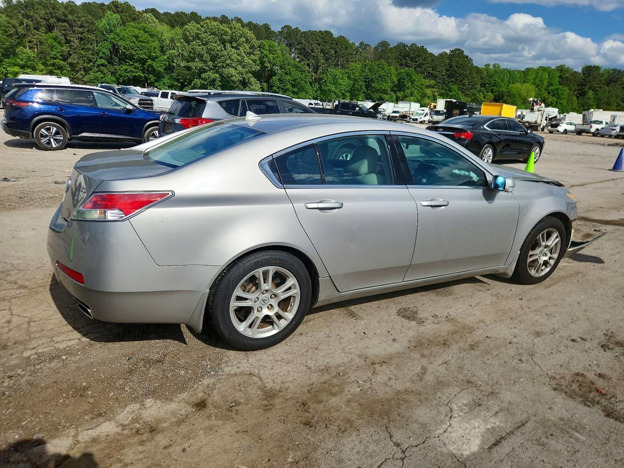 2011 ACURA TL