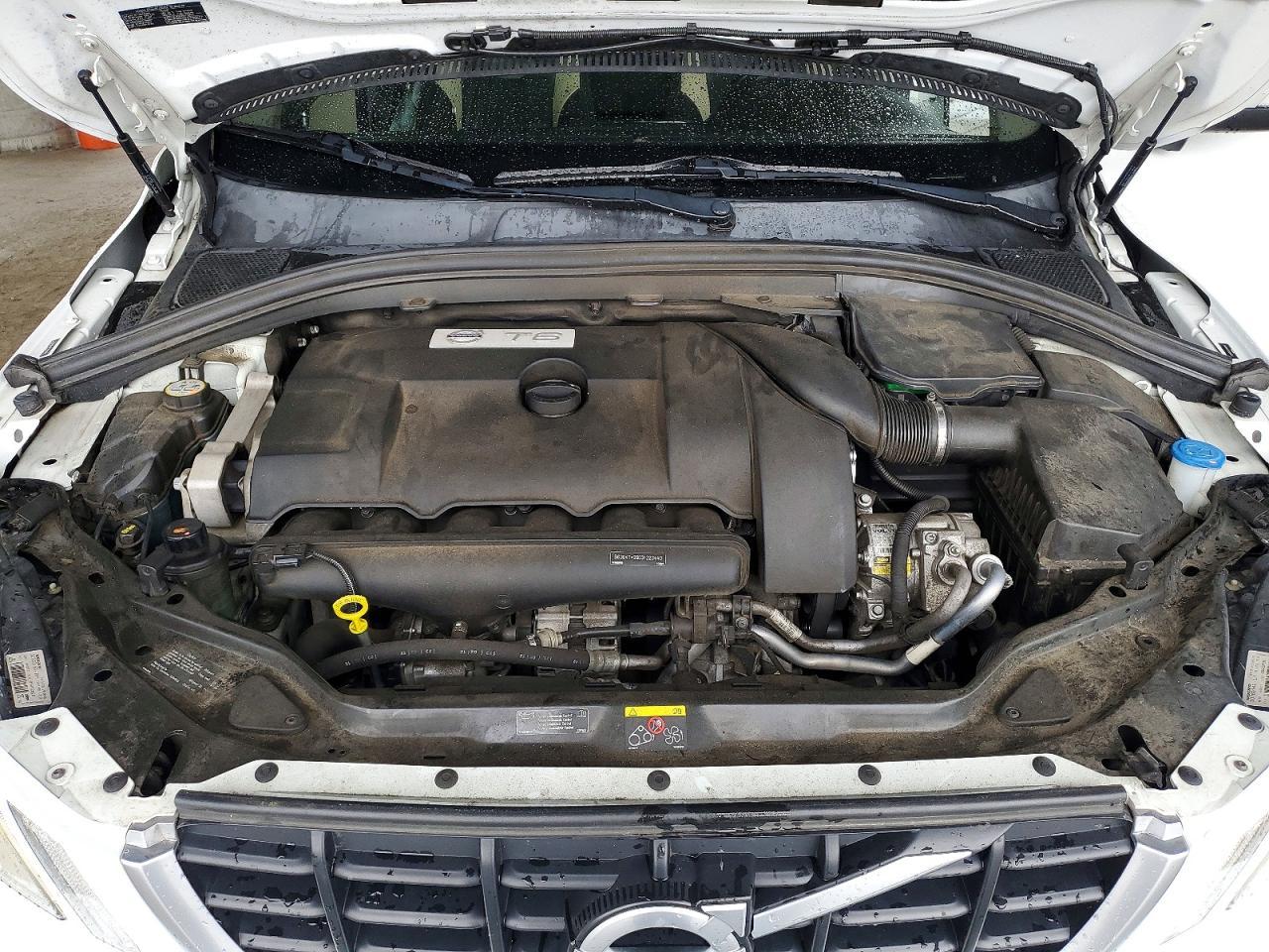 2012 VOLVO XC60