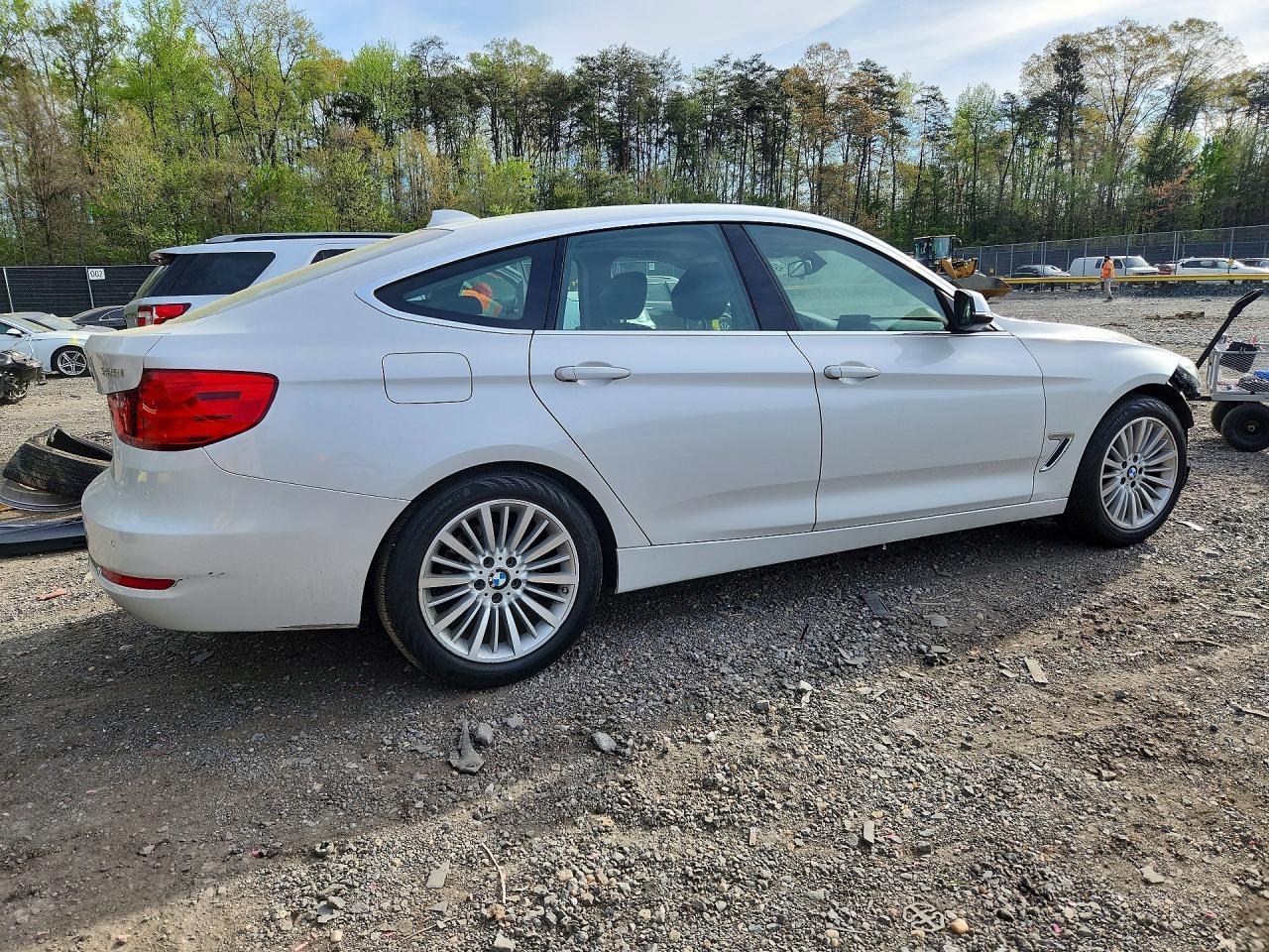 2015 BMW 3 SERIES