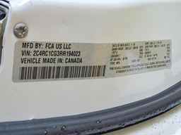 2024 CHRYSLER Voyager