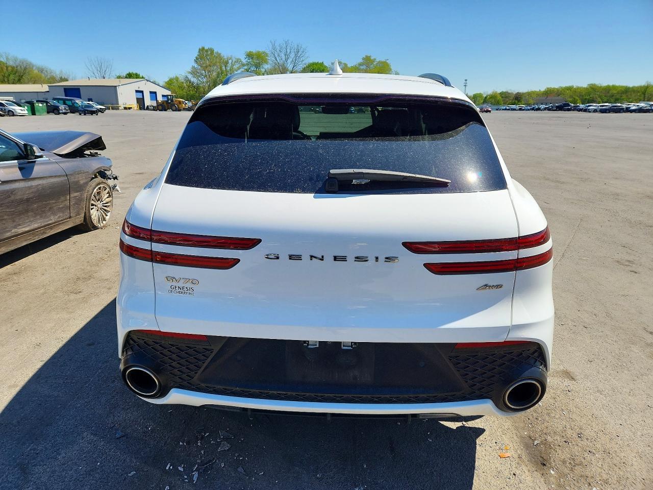 2023 GENESIS GV70