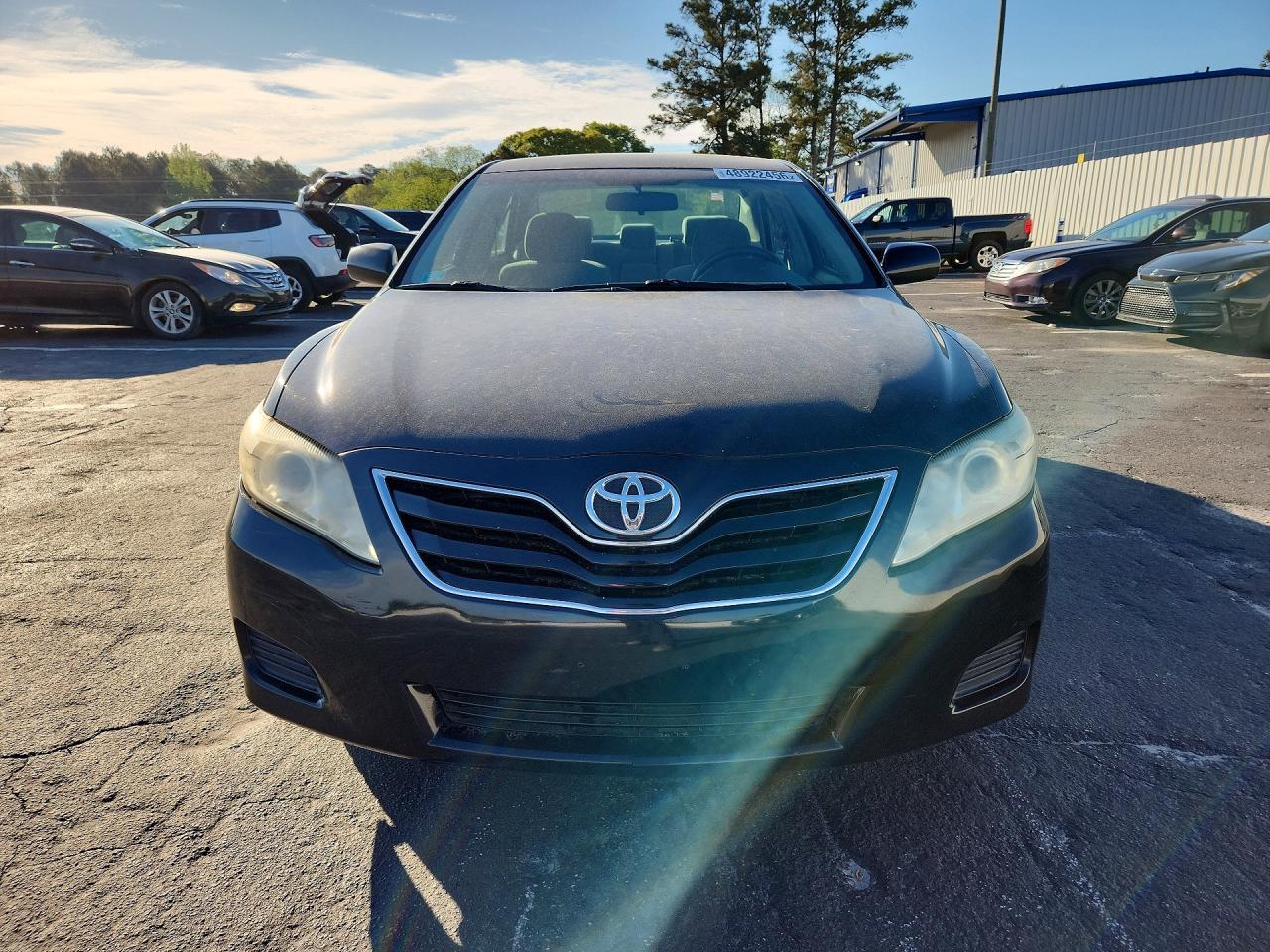 2011 TOYOTA CAMRY