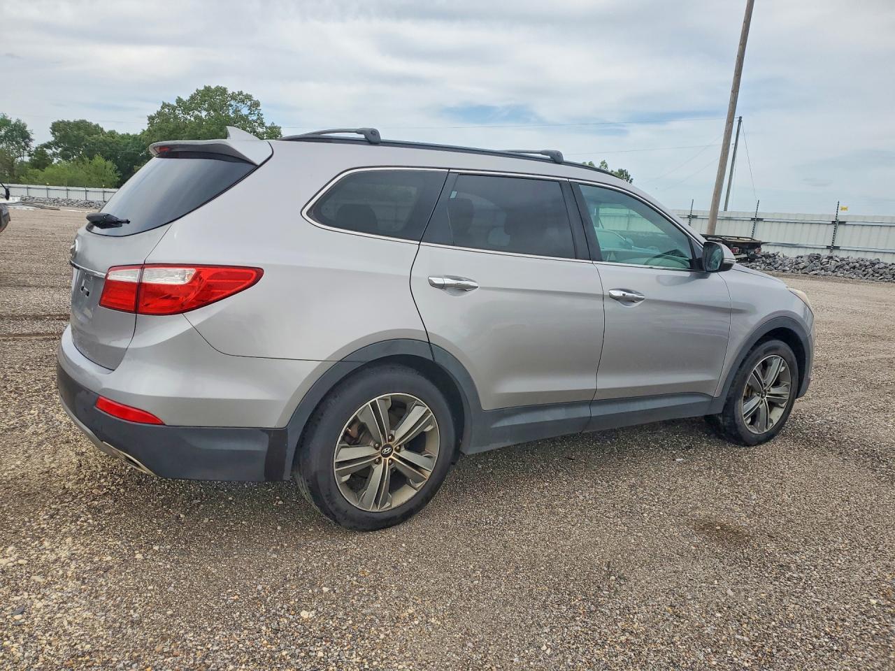 2016 HYUNDAI SANTA FE