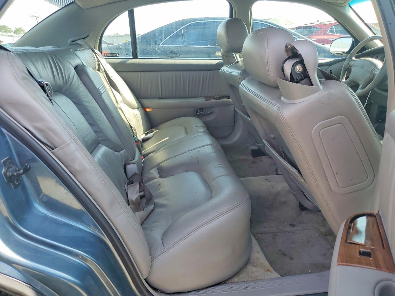 2002 BUICK Park Avenue