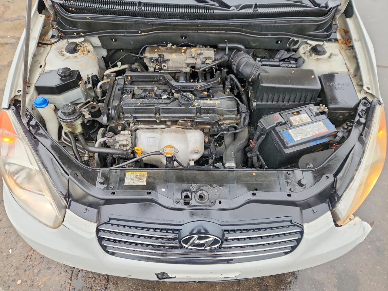 2011 HYUNDAI ACCENT