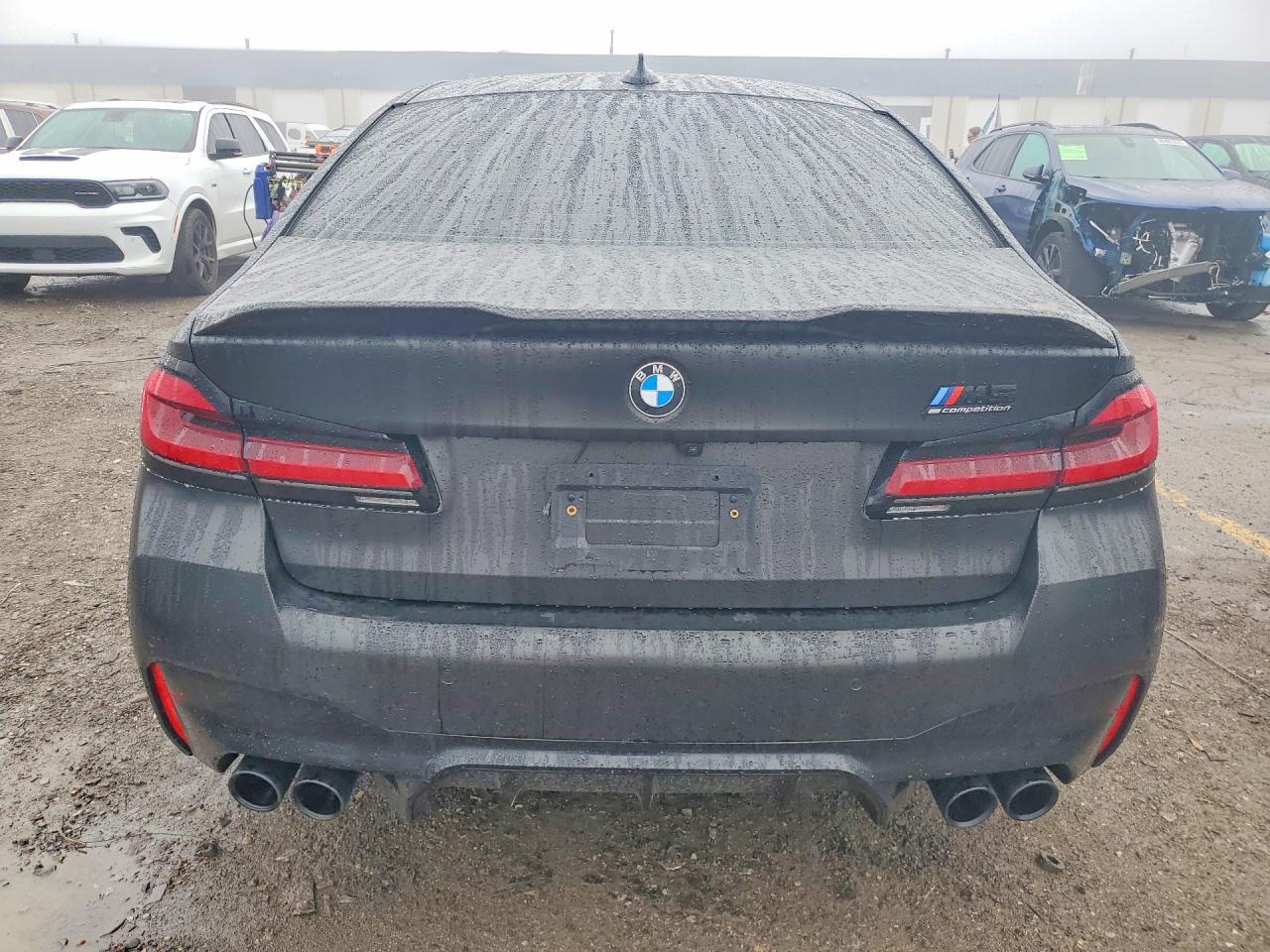 2022 BMW M5