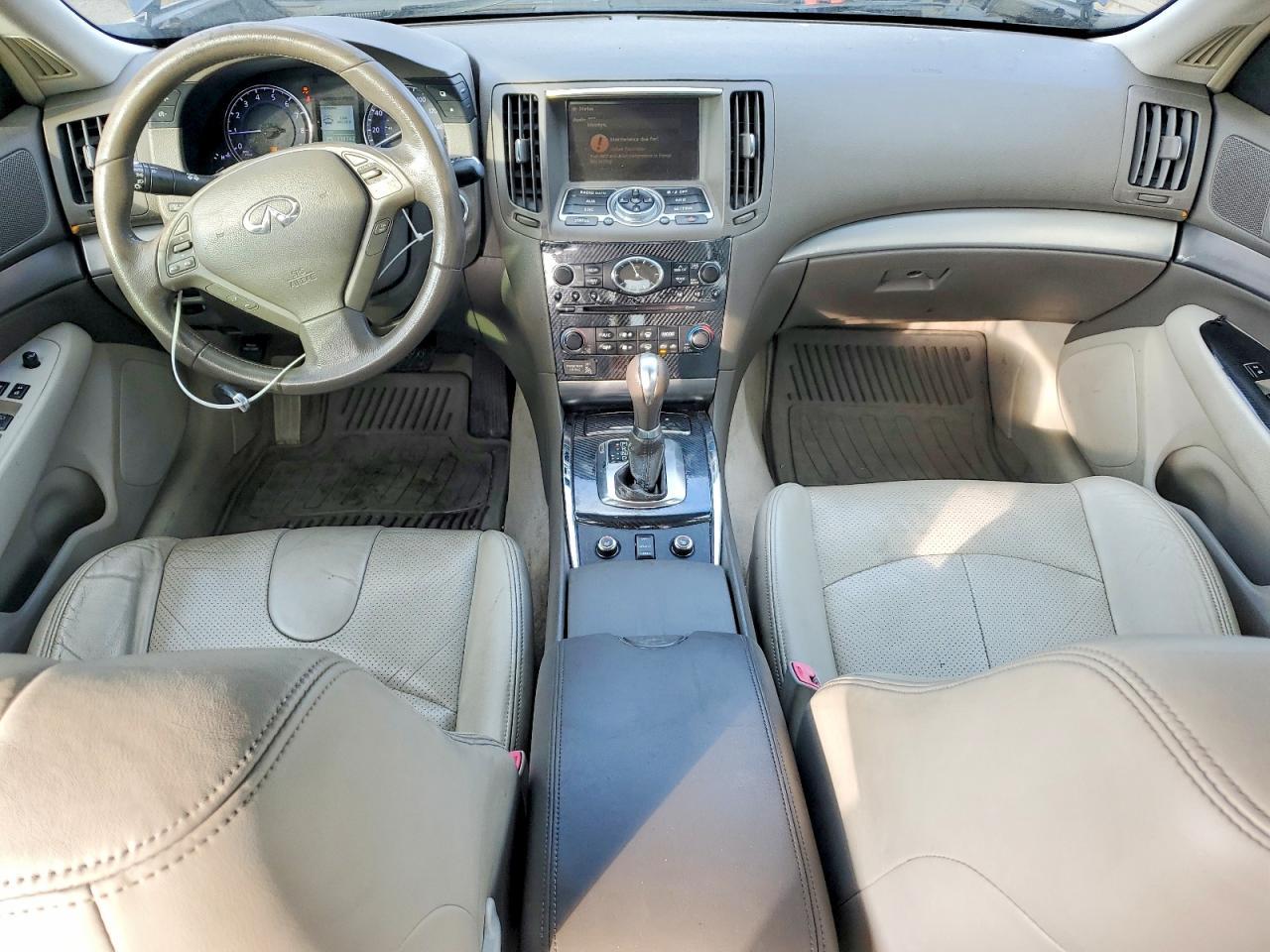 2011 INFINITI G25