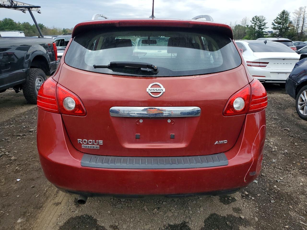 2015 NISSAN ROGUE
