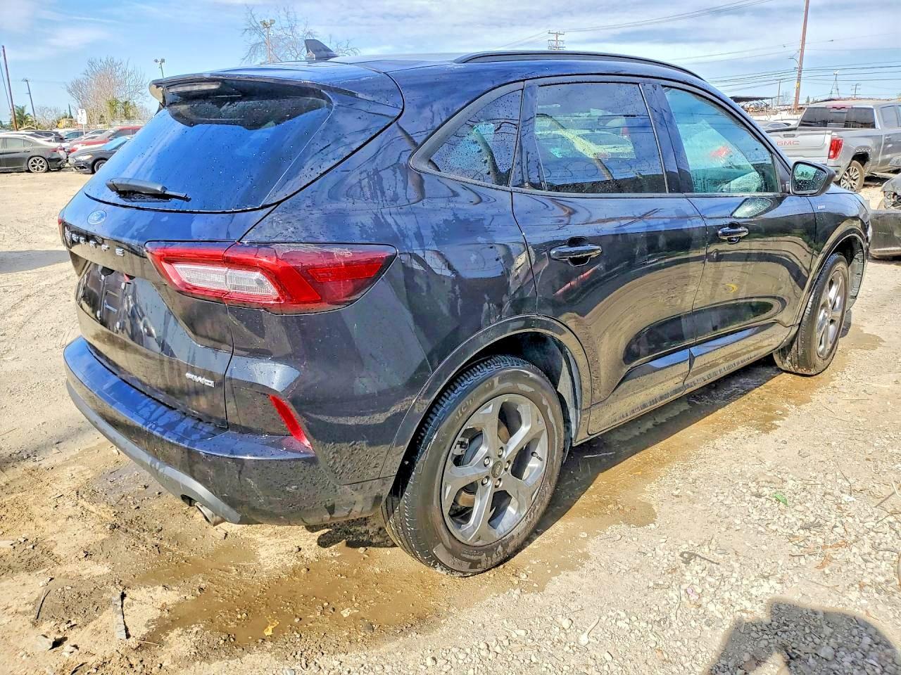 2024 FORD ESCAPE