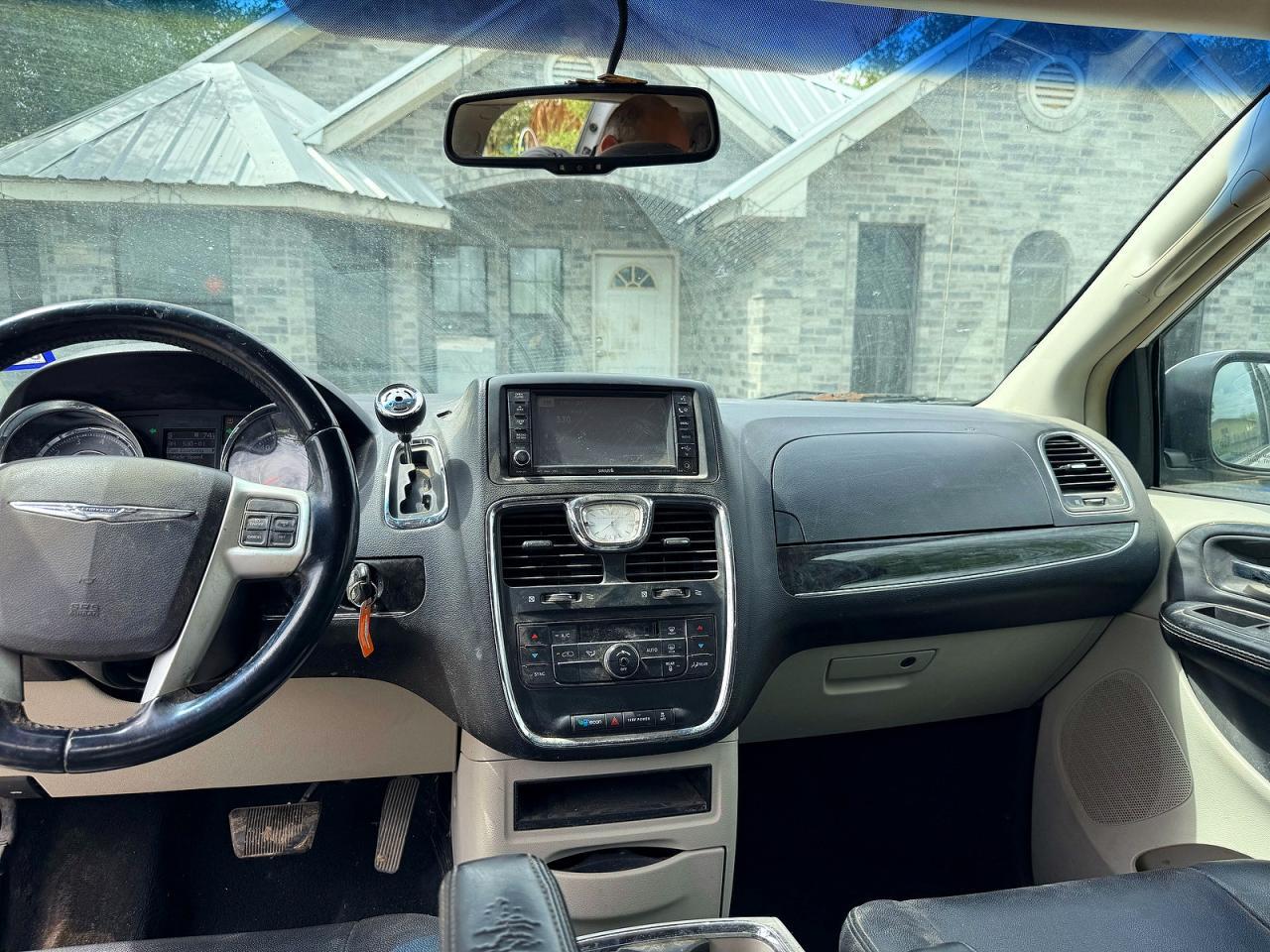 2016 CHRYSLER Town & Country