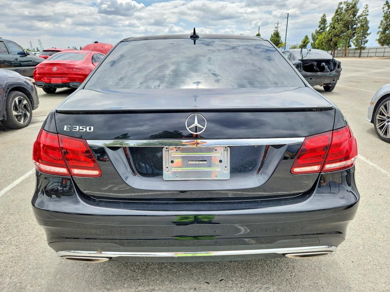 2014 MERCEDES-BENZ E-Class