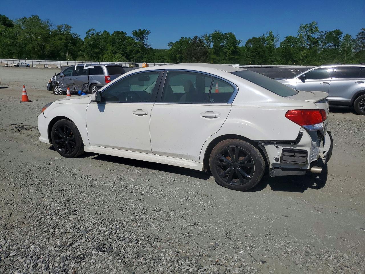 2013 SUBARU Legacy