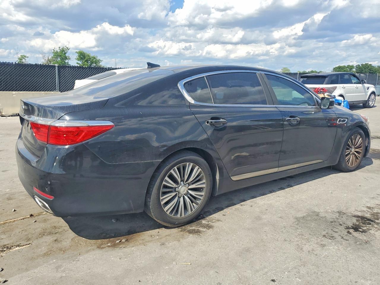 2016 KIA K900